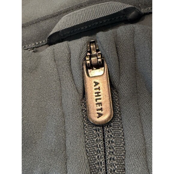 Athleta Salutation Jacket Women’s Size M Skylark Blue Zip Pockets Thumbholes - Picture 4 of 12